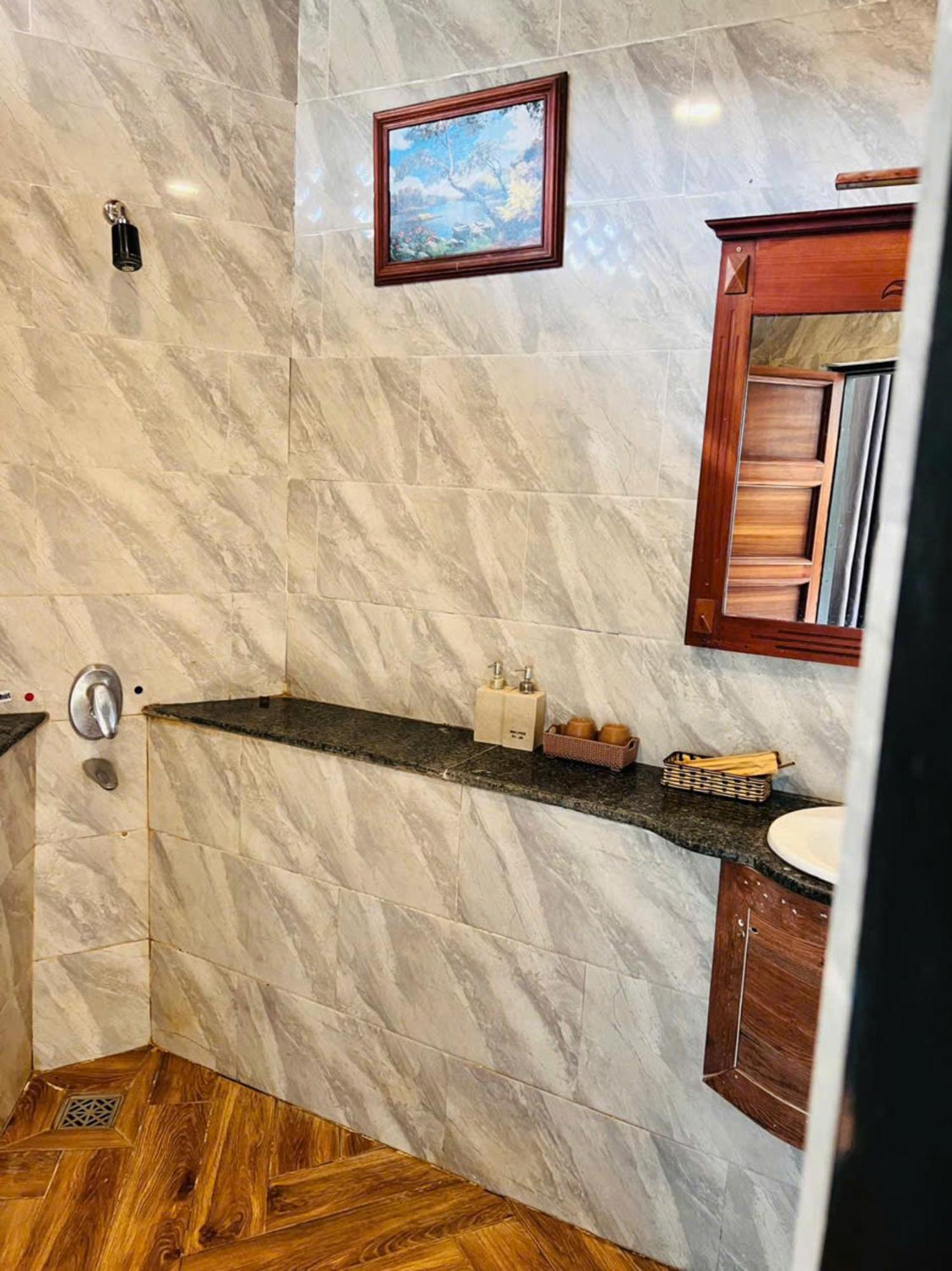 Homestay Thác Liên Khương Duc Trong Exterior foto